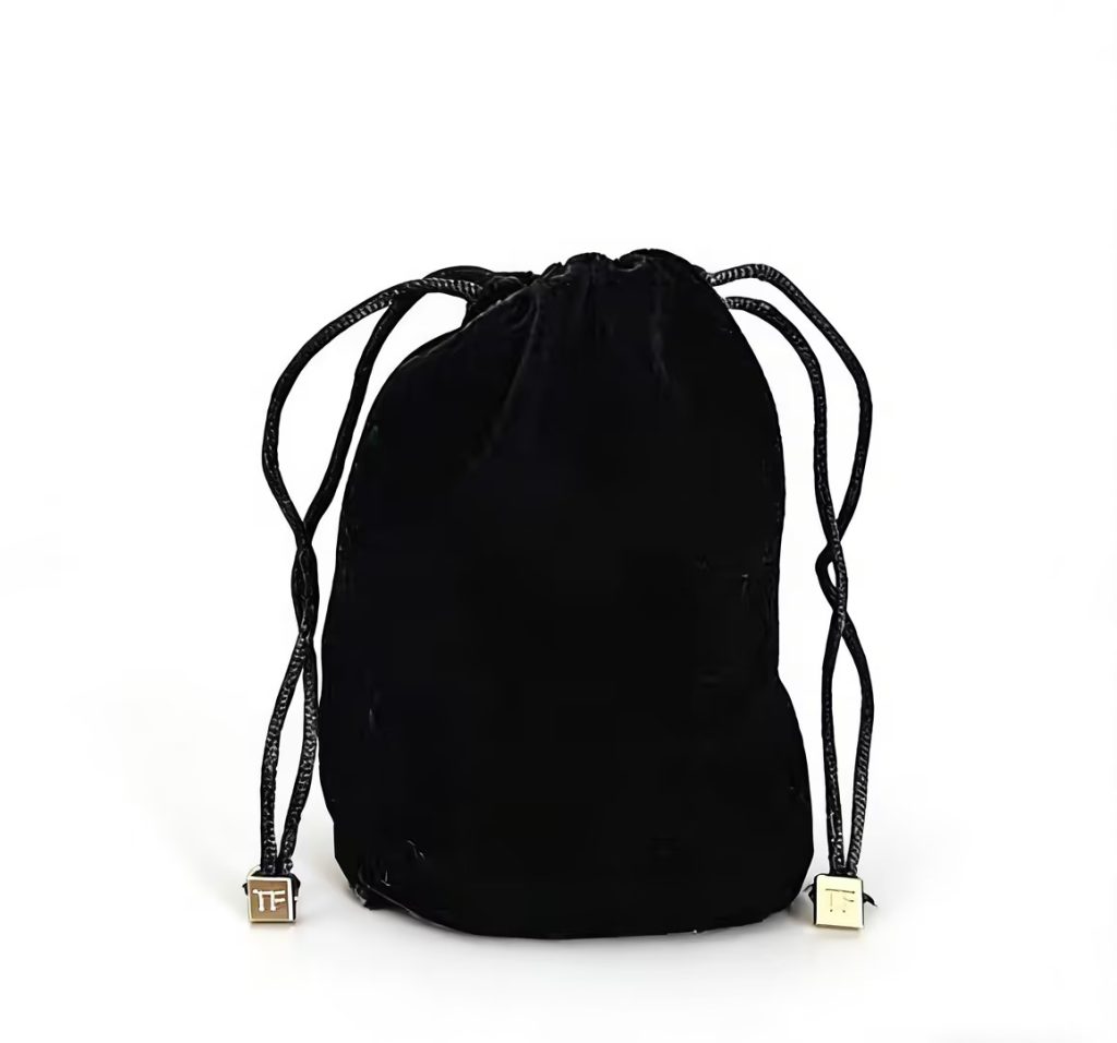 Need a velvet drawstring pouch like this TF cosmetic bag to add understated luxury to your brand collection